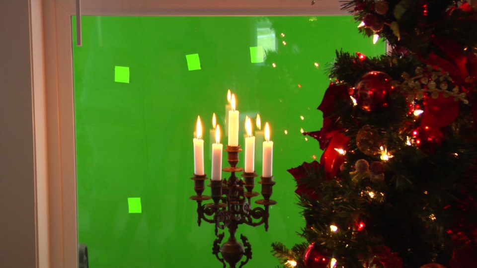 The plate at frame 140.